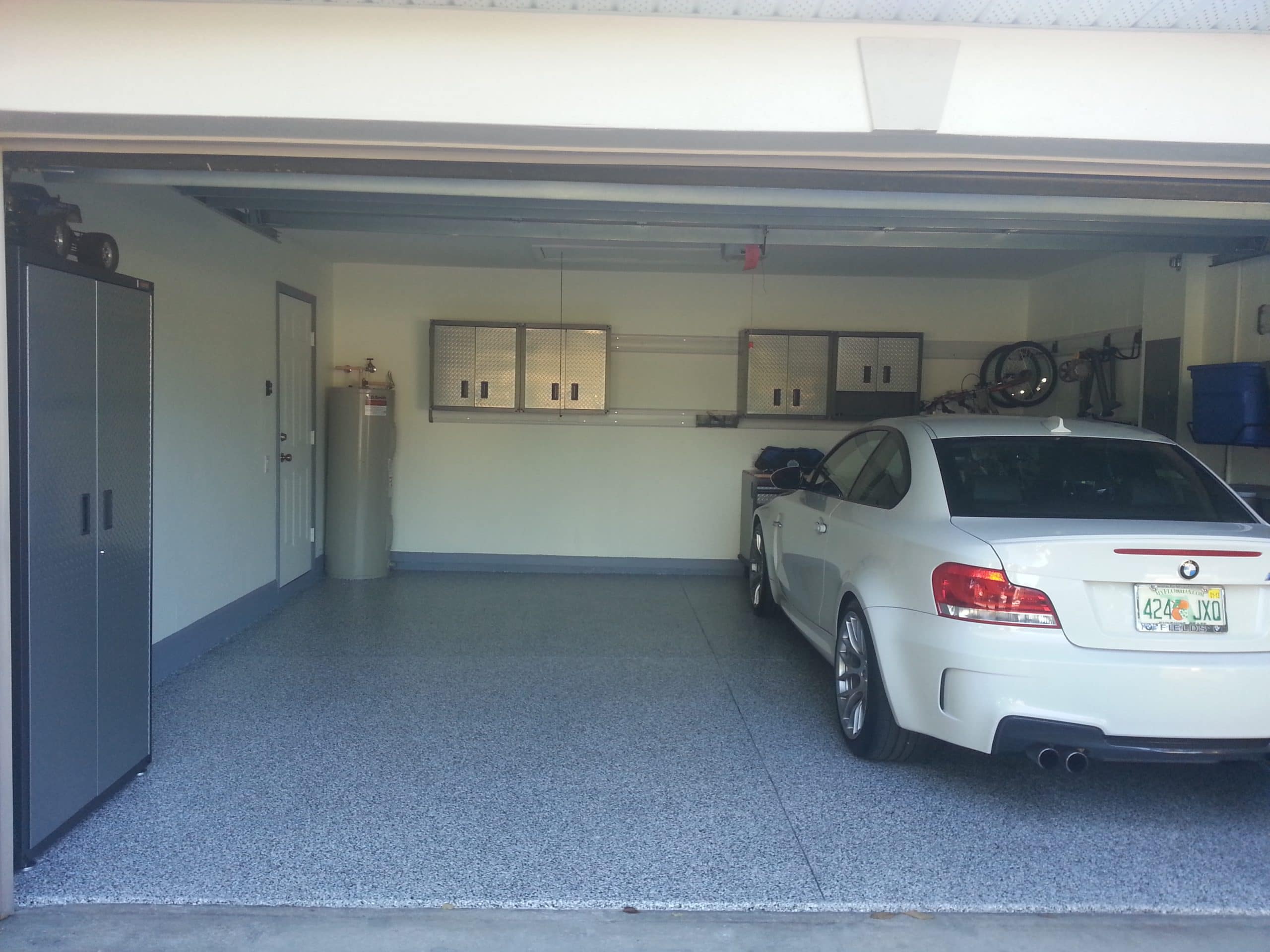 Read more about the article Different Types of Garage Doors