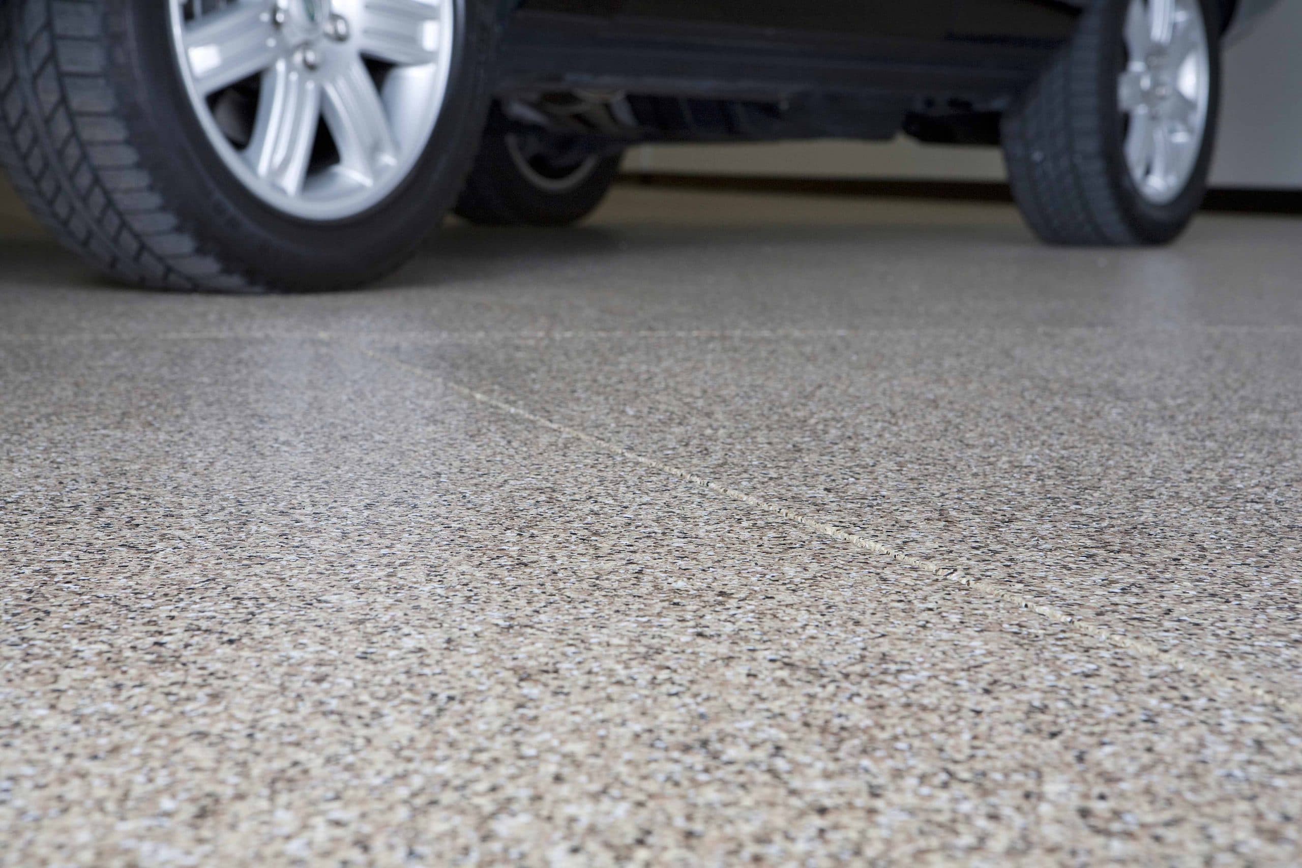 Read more about the article 5 Reasons Why Your Epoxy Garage Floor Coating Fizzles